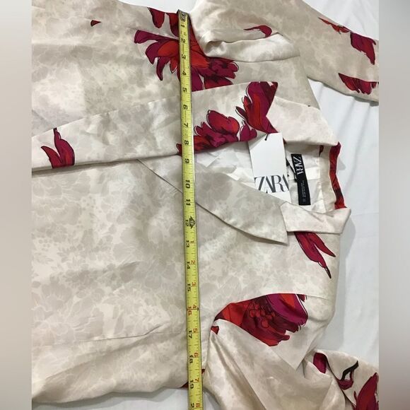 Zara Floral Print Satin Effect Open Blazer New Size Medium - Picture 13 of 16